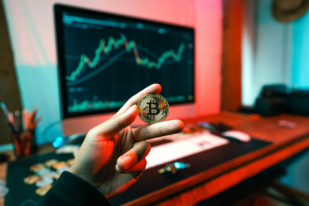 Binance suspend les retraits après une cyberattaque présumée de plusieurs milliards